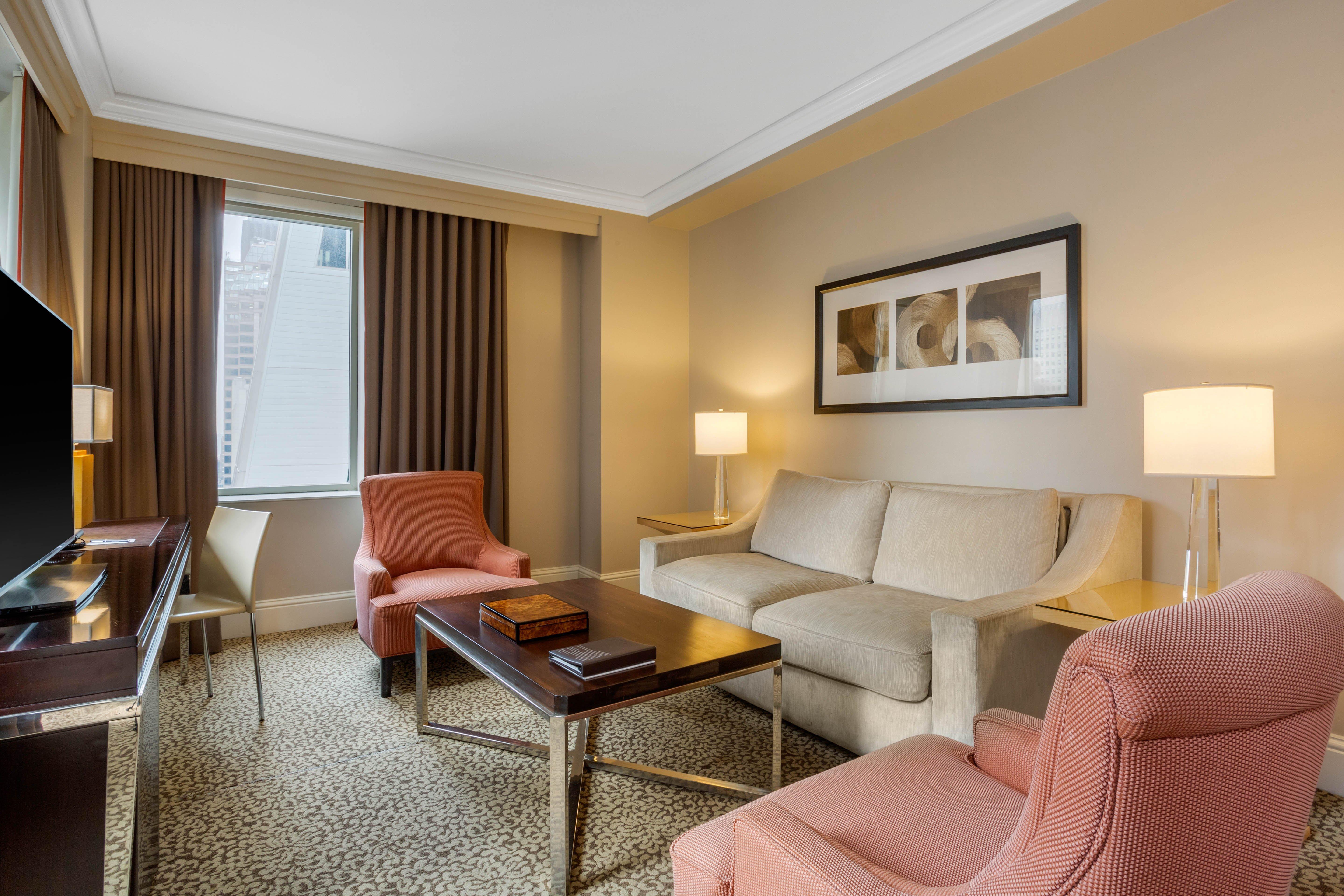 Omni Berkshire Place New York Exterior photo